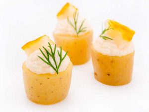 Pomme Charlotte, mousse et pétale de Haddock