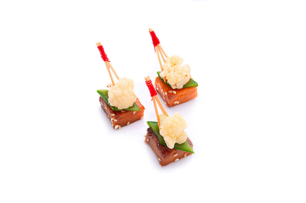 Potimarron caramélisé, pois gourmand et chou fleur