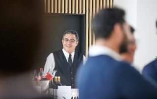 Traiteur cocktail entreprise Paris – Le Traiteur Parisien lors d’un événement networking