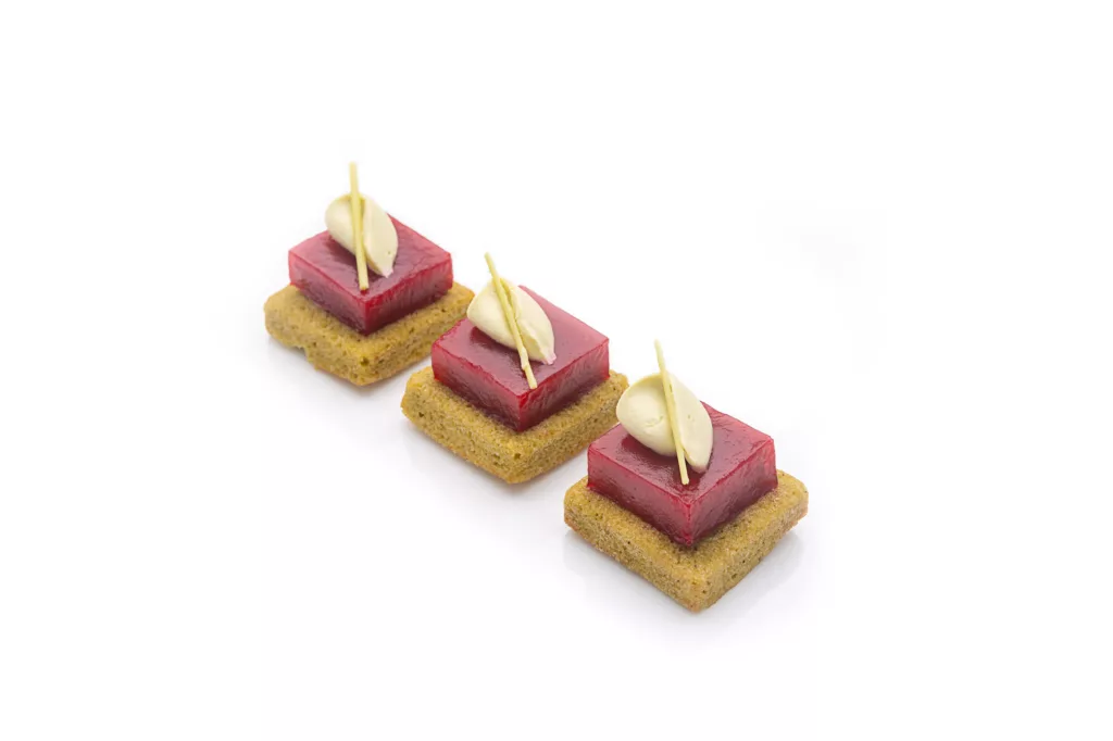 Carré framboise matcha