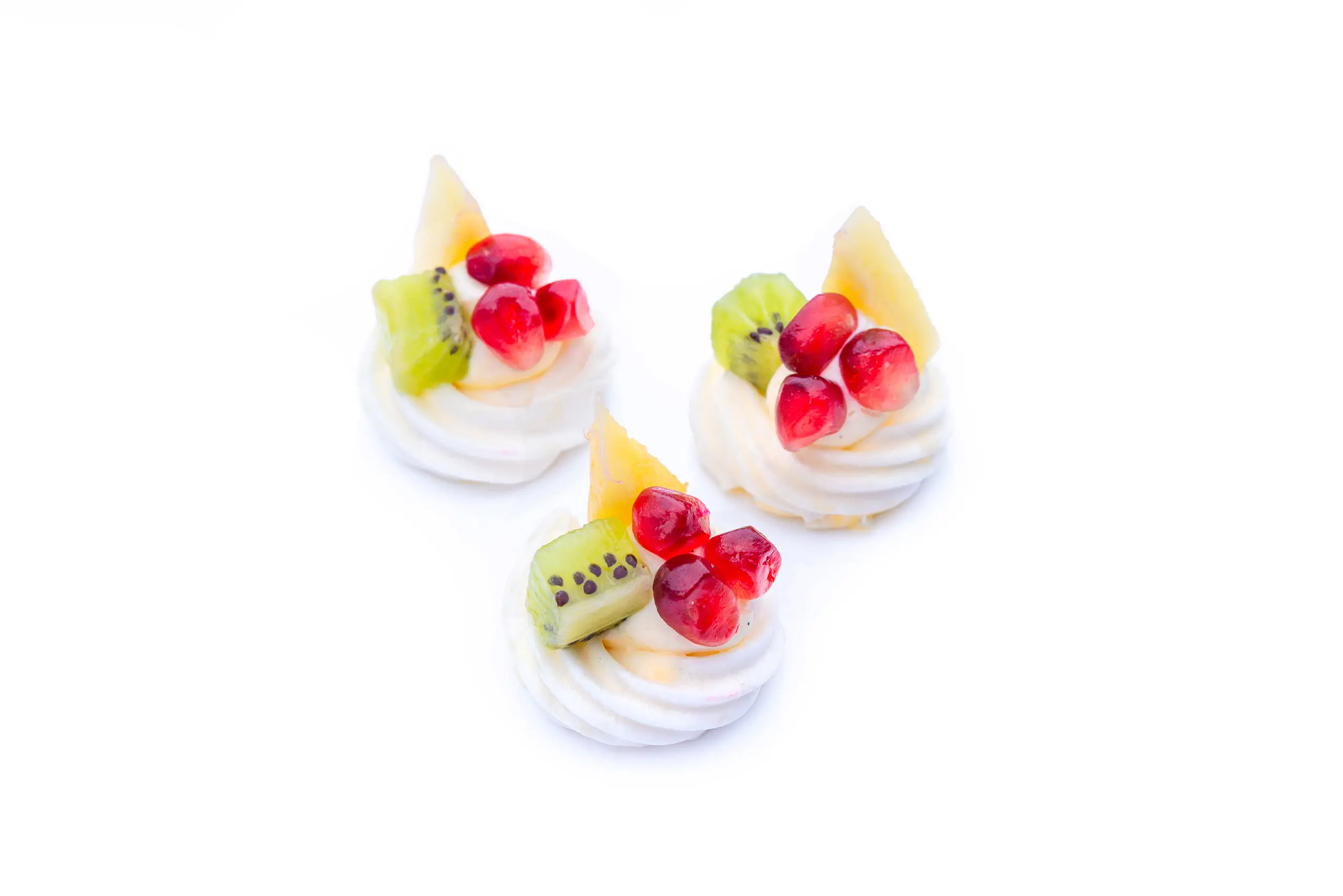 Pavlova d'Hiver aux Fruits Exotiques