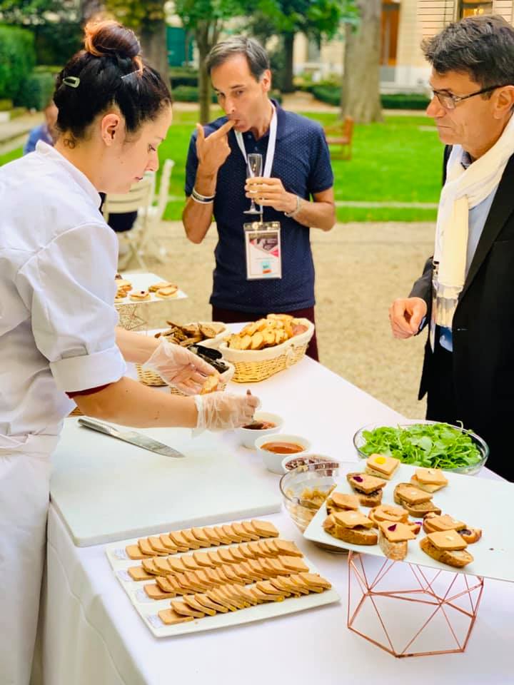 foie gras Plateaux healthy de crudités et fruits coupés pour un cocktail par Le Traiteur Parisien