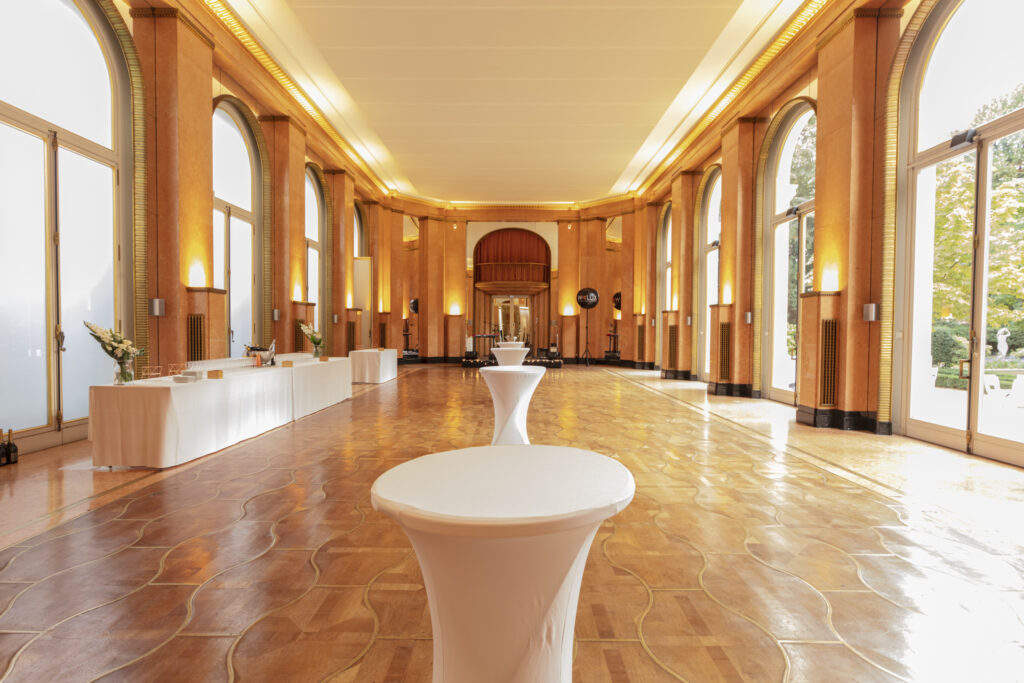 Organisation cocktail corporate 400 personnes Paris